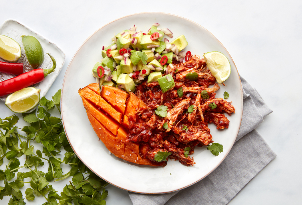Healthy Chicken recipe Chipotle chicken, sweet potato & avocado